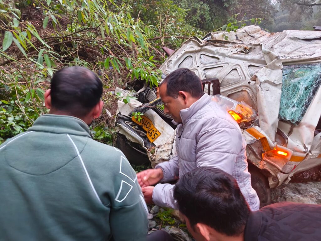 Kainchi Dham Road Accident